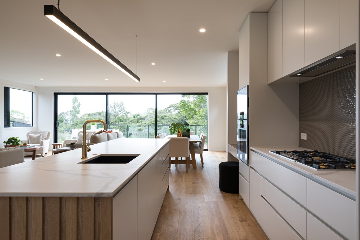 Prime Stone Statuario Venato Leather wide 2