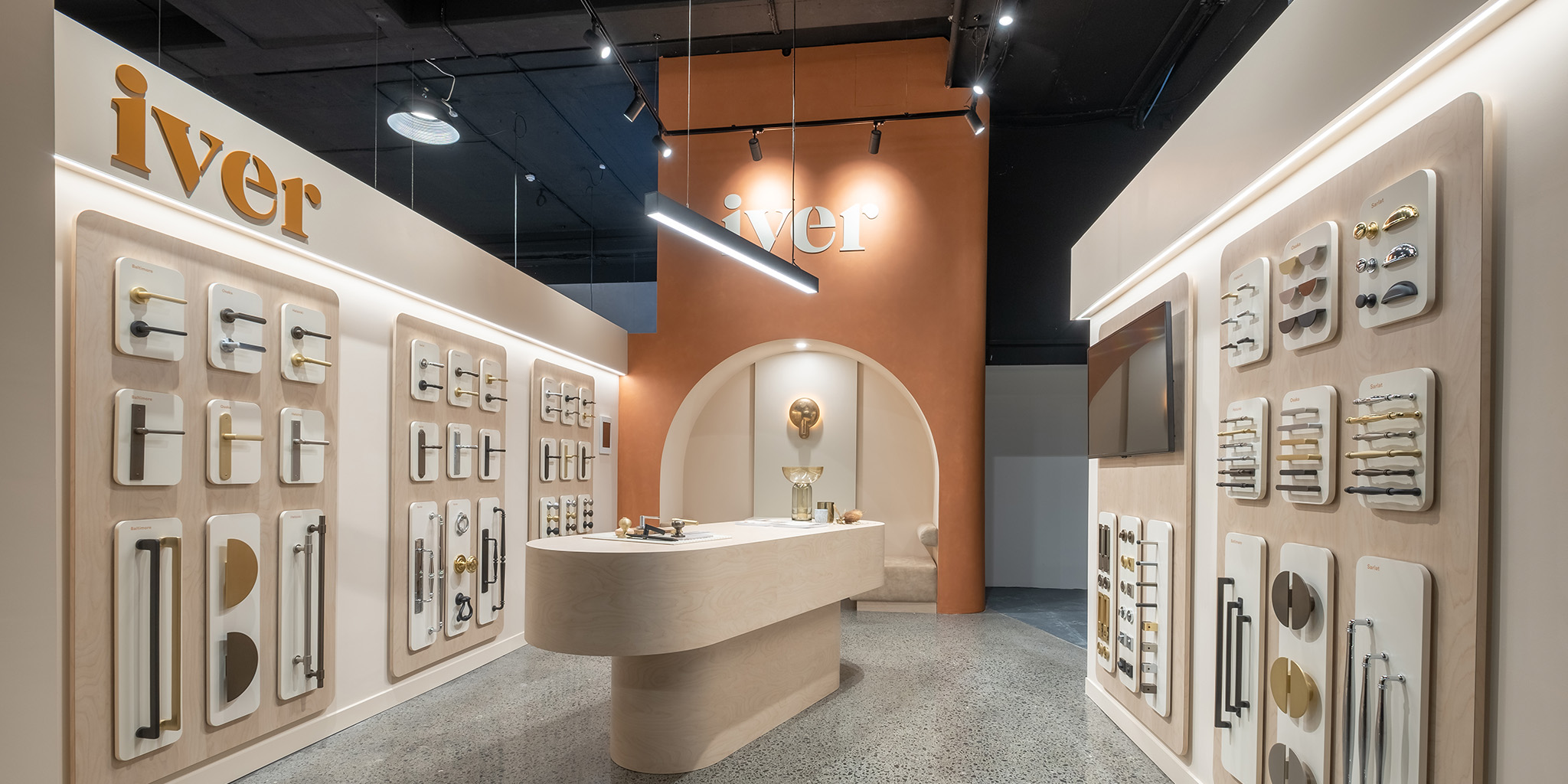 Prime Premium Ply melamine, melamine wall displays, melamine table, Residium, Iver